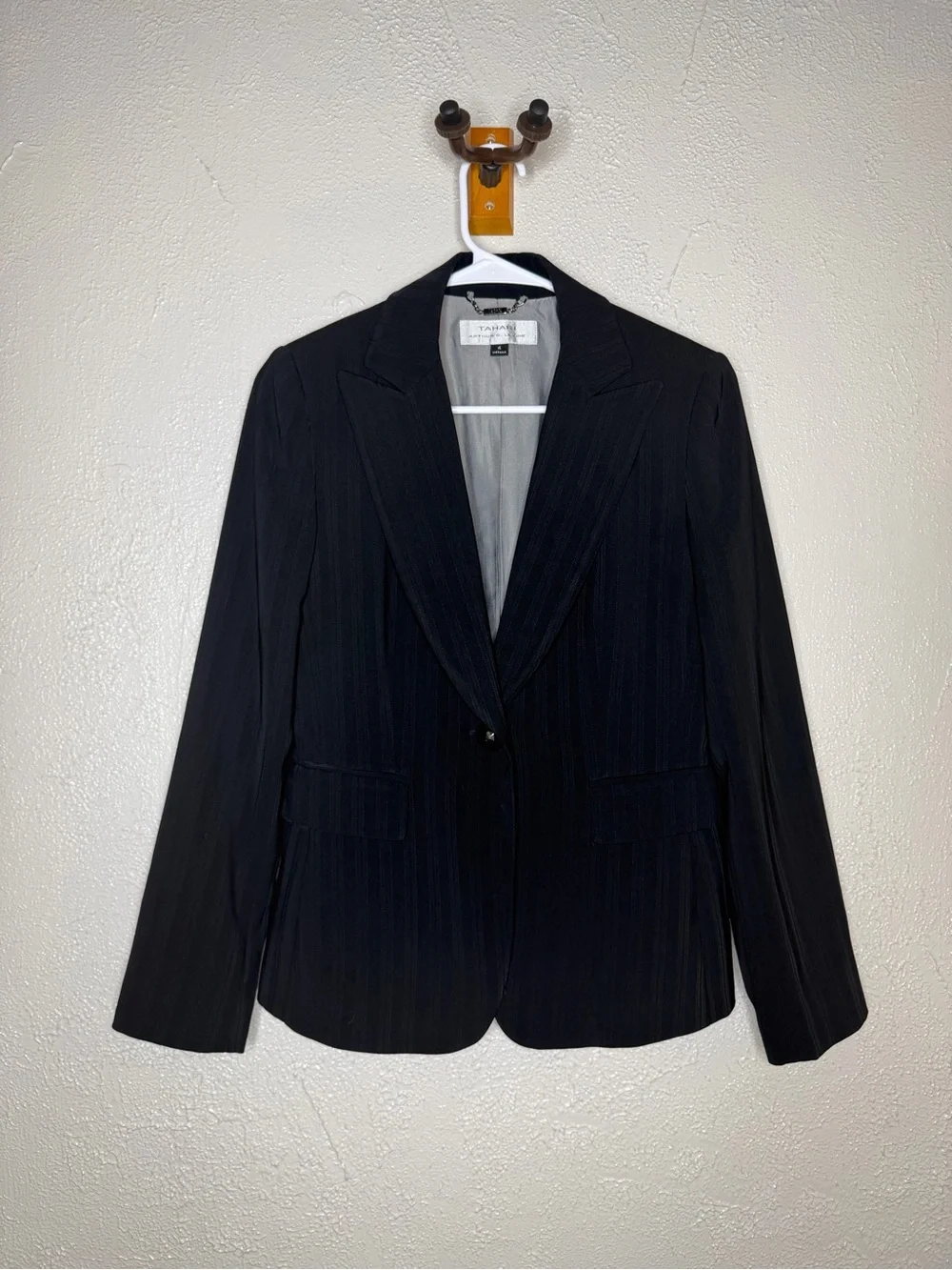 Tahari ASL Black Pinstripe Single-Button Blazer